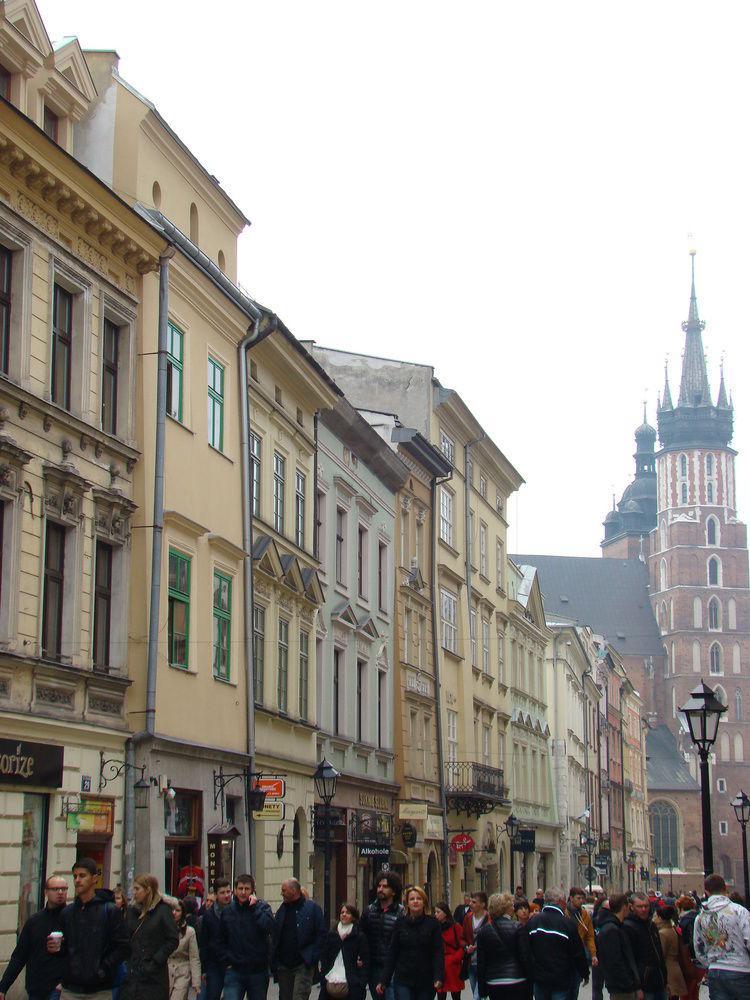 Royal Route 29 Comfort Rooms Krakau Buitenkant foto